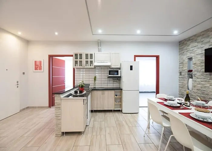 شقة Ultra Large With Ac And Balcony بودابست
