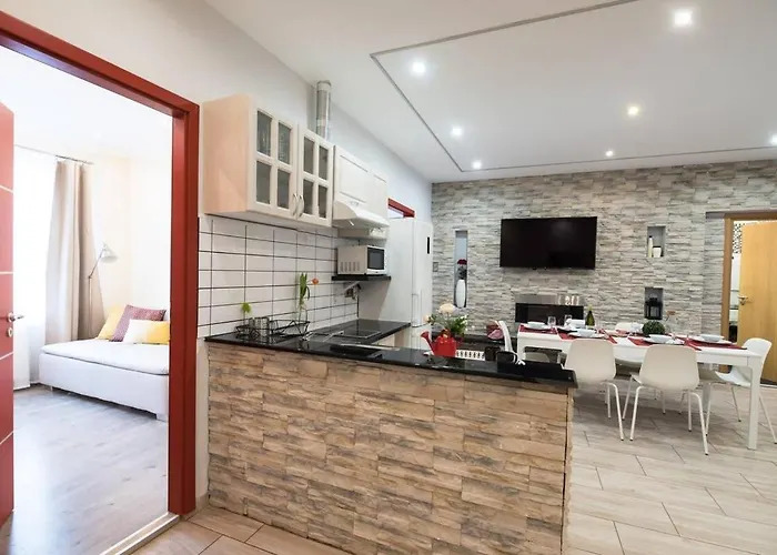 Ultra Large With Ac And Balcony