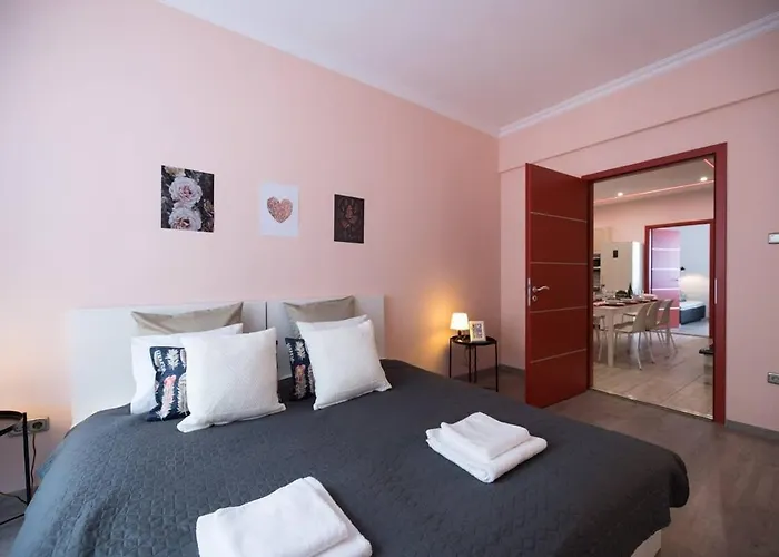 Ultra Large With Ac And Balcony * بودابست