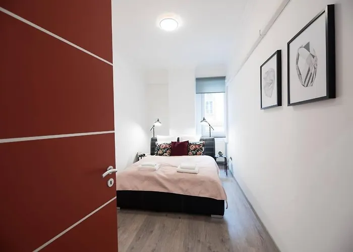 شقة Ultra Large With Ac And Balcony بودابست
