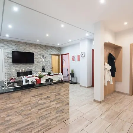 Apartament Ultra Large With Ac And Balcony *