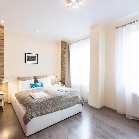 Ultra Large With Ac And Balcony Apartament Budapeszt