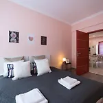 Ultra Large With Ac And Balcony * بودابست